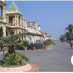 new-and-chic-by-seaside.it-tuscanyhotel.com/