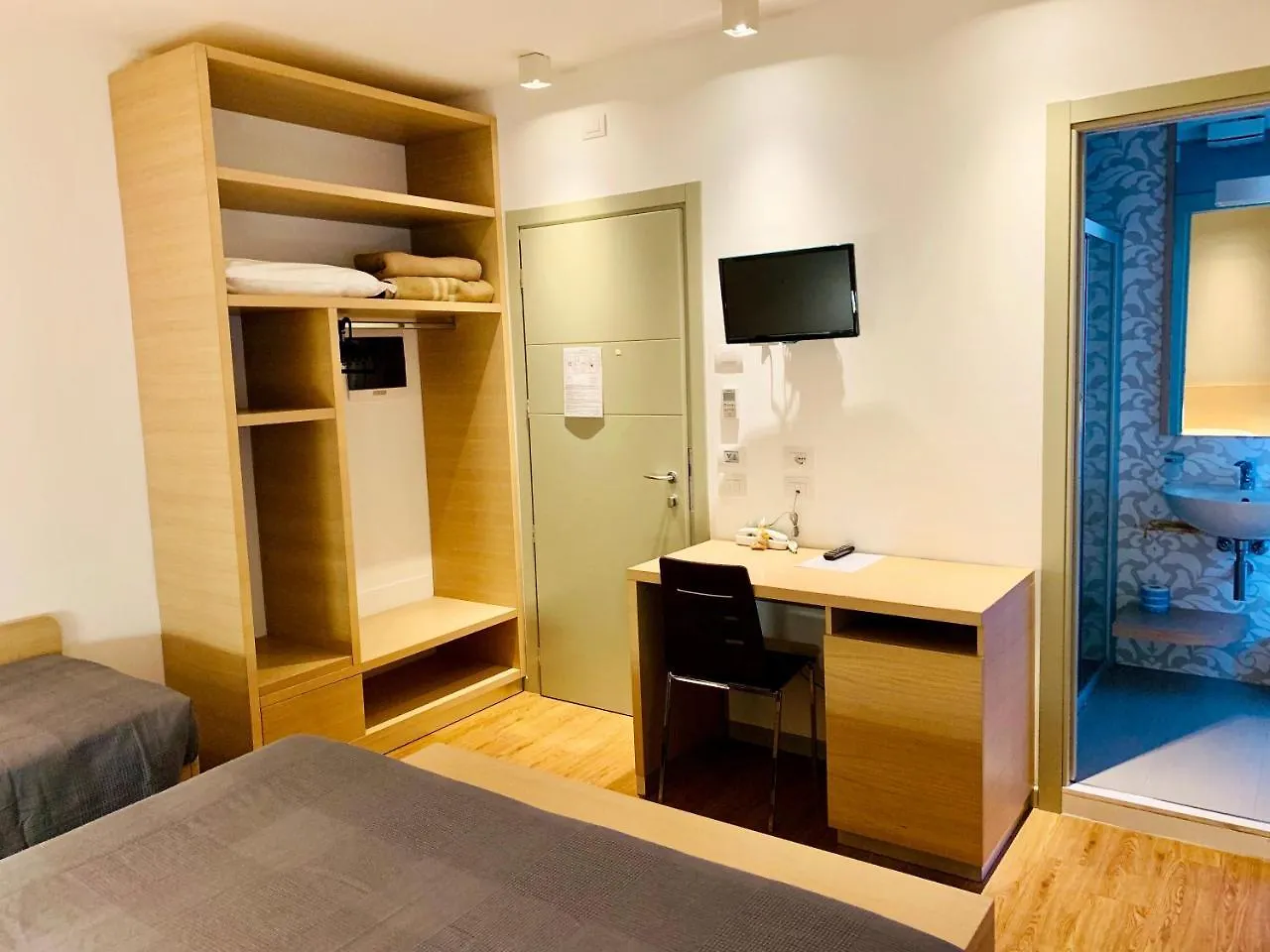 **  Hotel Liane Riccione Olaszország